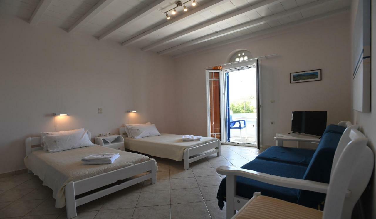 Nostos Beachfront Apartments & Studios Agios Loannis Exterior foto