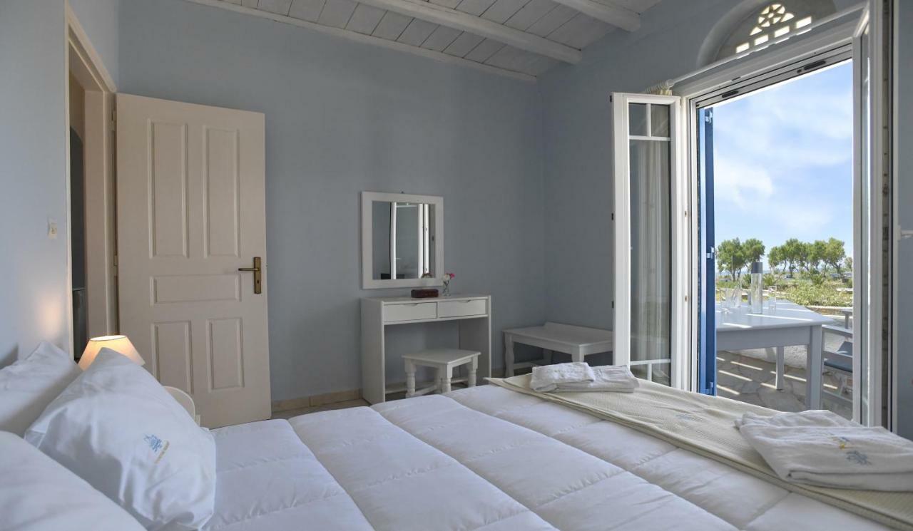 Nostos Beachfront Apartments & Studios Agios Loannis Exterior foto