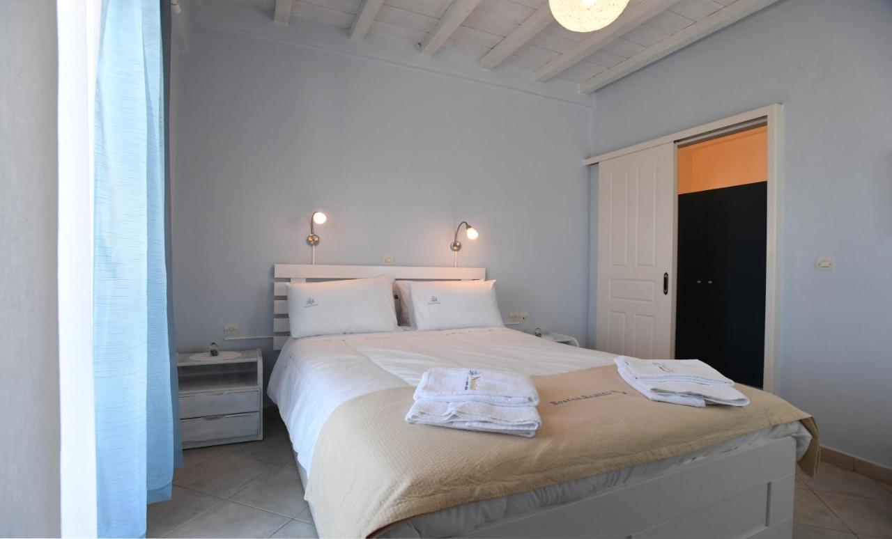 Nostos Beachfront Apartments & Studios Agios Loannis Exterior foto