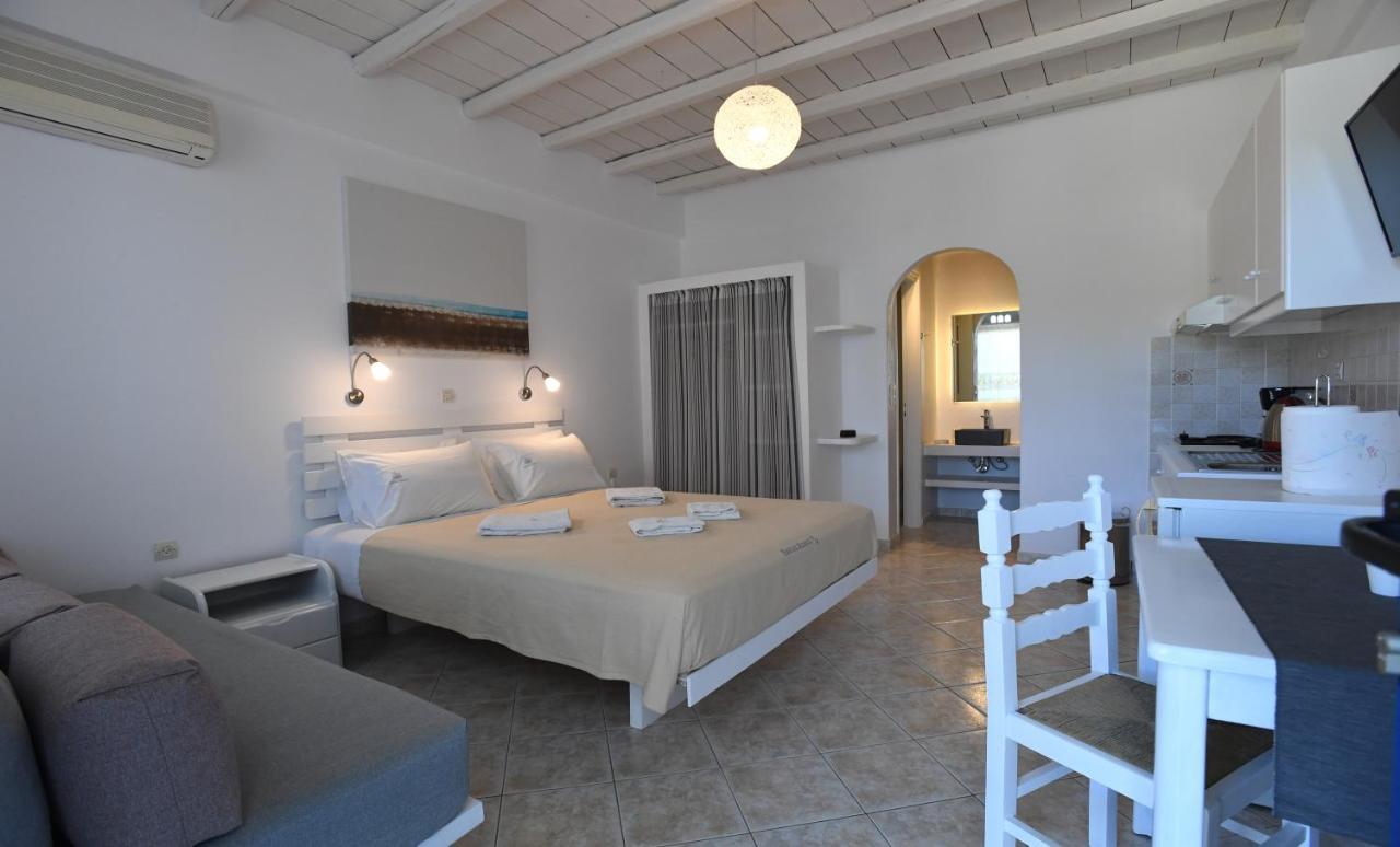 Nostos Beachfront Apartments & Studios Agios Loannis Exterior foto